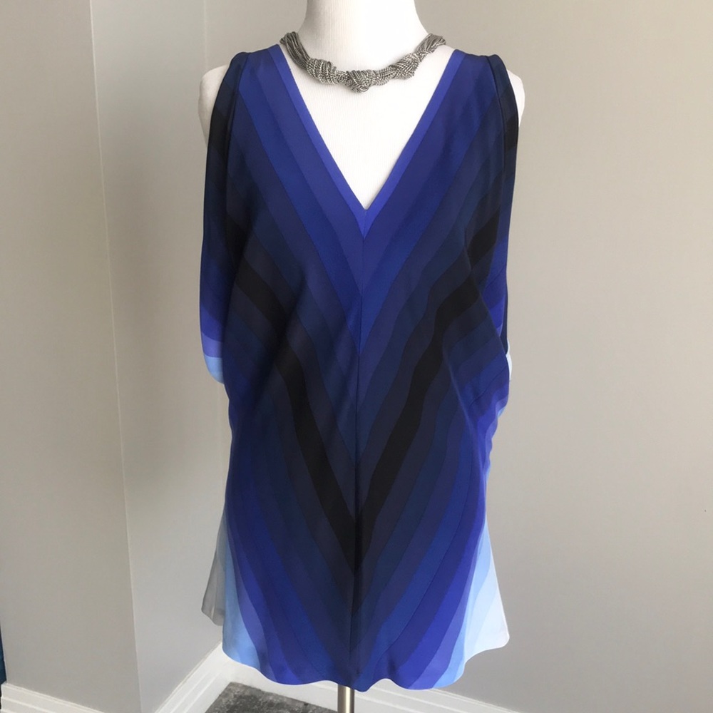 BCBG Max Azria 100% Silk Tunic